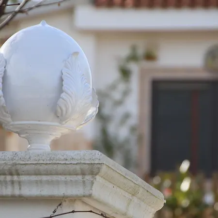 Lanterna Villa